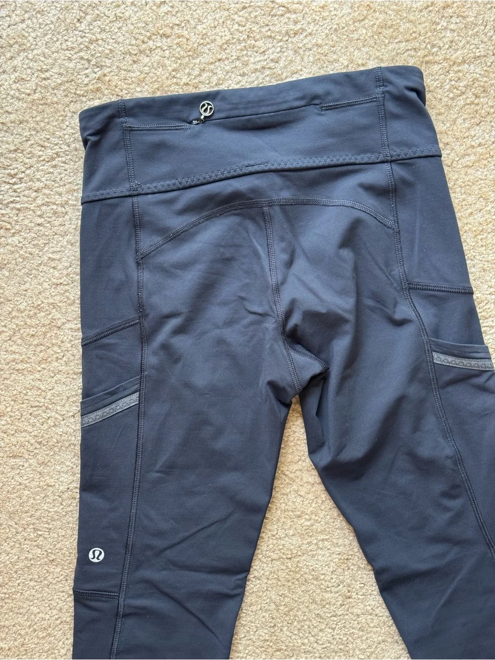 Lululemon Athleisure Speed Up Crop 21